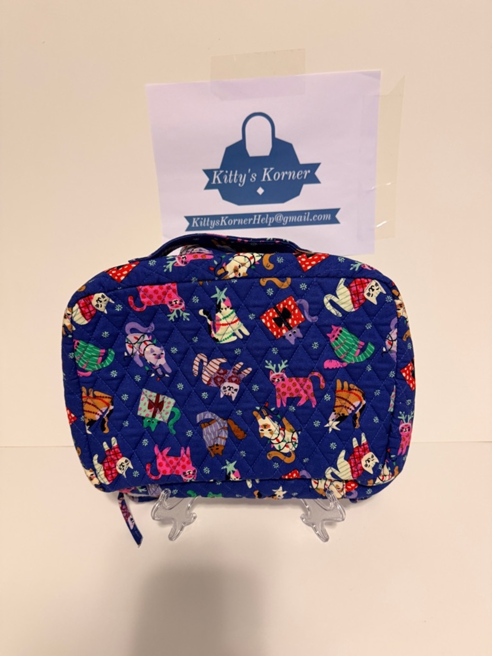 Vera Bradley BNWT Travel Organizer- Christmas Cat Nip Print - Picture 3 of 11